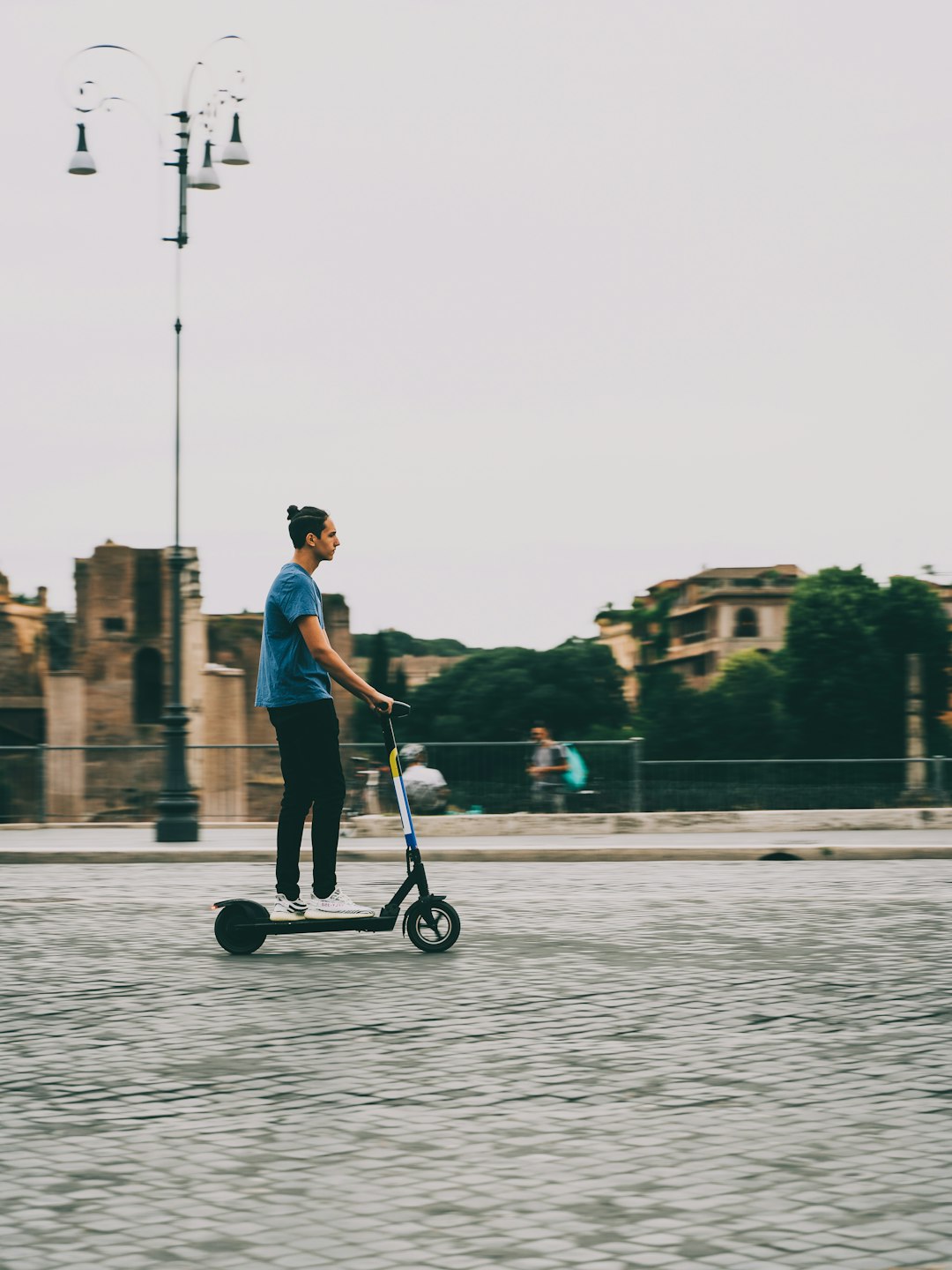 E-Scooter kaufen: Der ultimative Ratgeber für sicheres und passgenaues Fahren